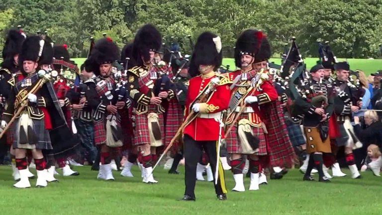 Festivals in Scotland - Family holiday events - Celtic, Comedy, World Piping Championship festivals